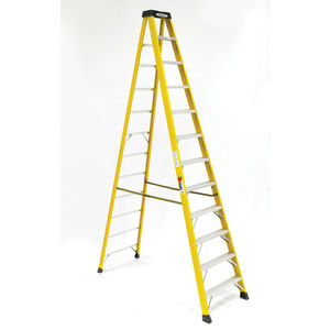 Louisville Ladder 12-Foot Aluminum Single Extension Ladder, Type